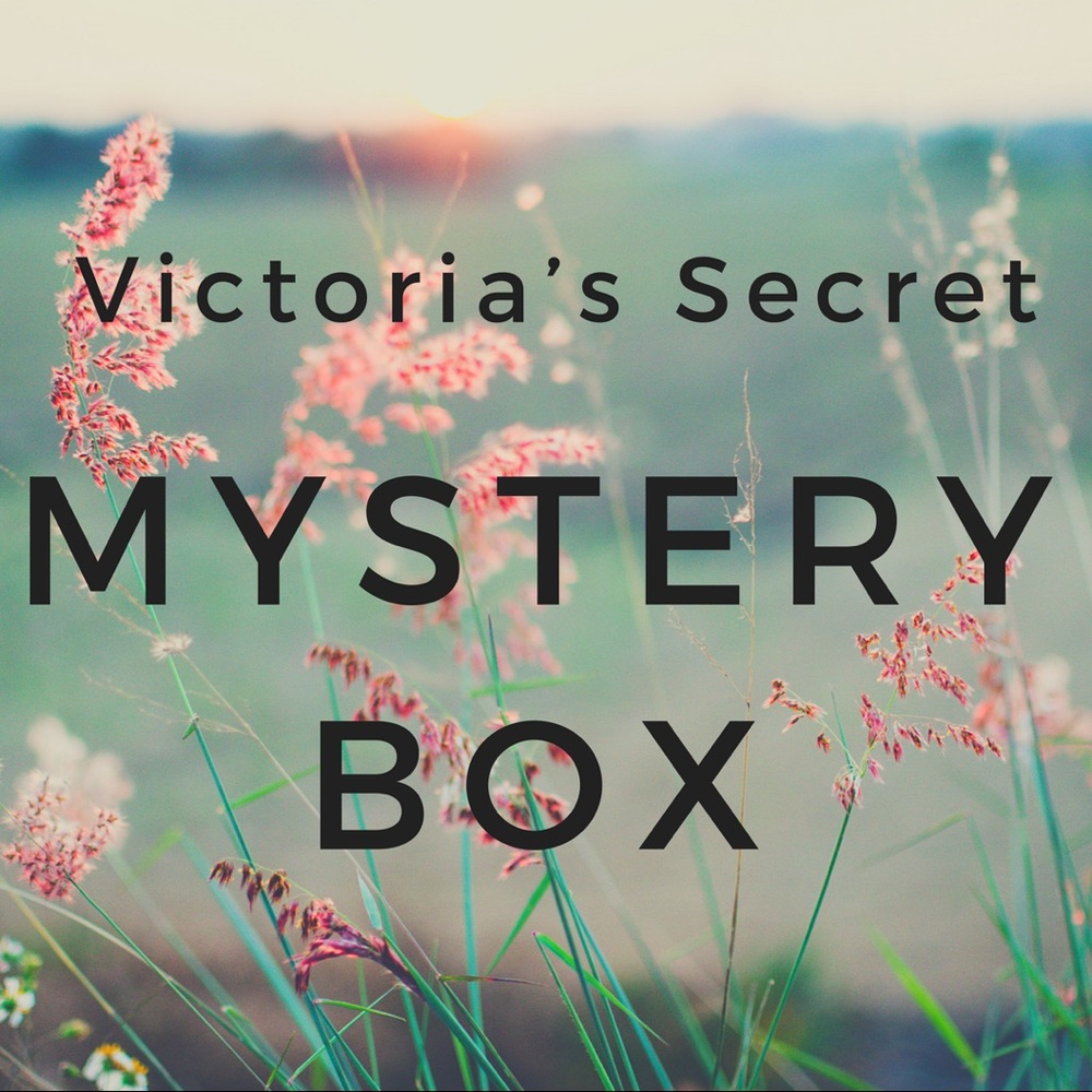 $150 VALUE Victoria’s Secret Mystery Box!